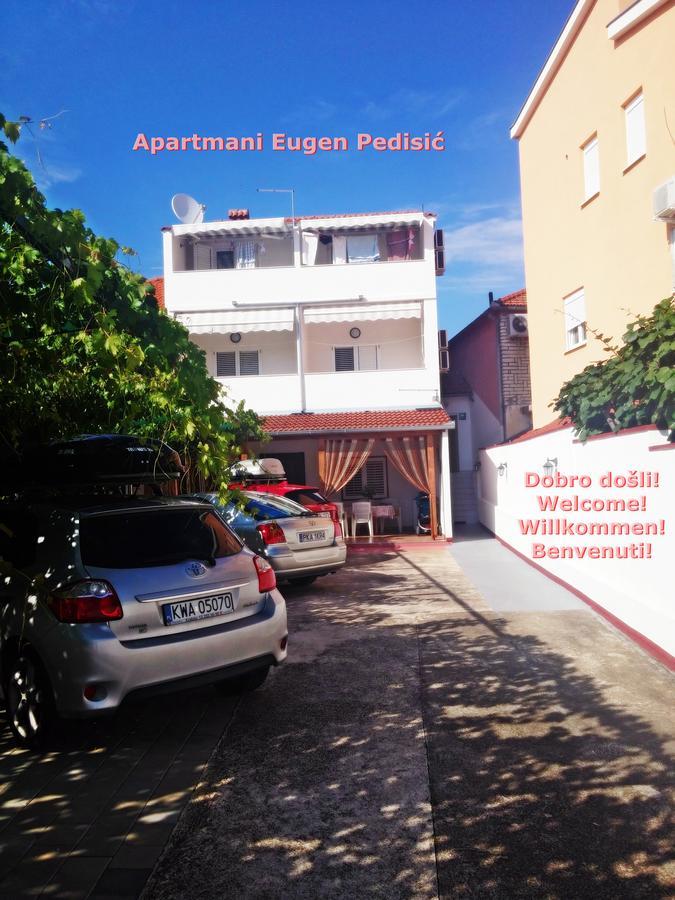 Apartments Eugen Pedisic Turanj Exteriör bild